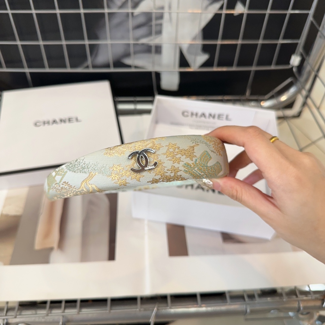 Chanel香奈儿最新款小香提花发箍超级好看！名媛范儿十足小仙女必备