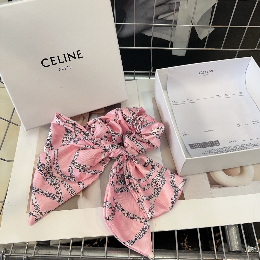 NO:281454,P with packaging box CELINE Arc de Triomphe new hairstyle, exquisite and comfortable, very fashionable and versatile!  Goddess must-have hair accessories, hairpins, celine, celine, hairpins19860909P 配包装盒 CELINE（赛琳）凯旋门新款发圈,精致舒适,非常时尚百搭！女神必备单品发饰,发夹,celine,celine,hairpins,accessory