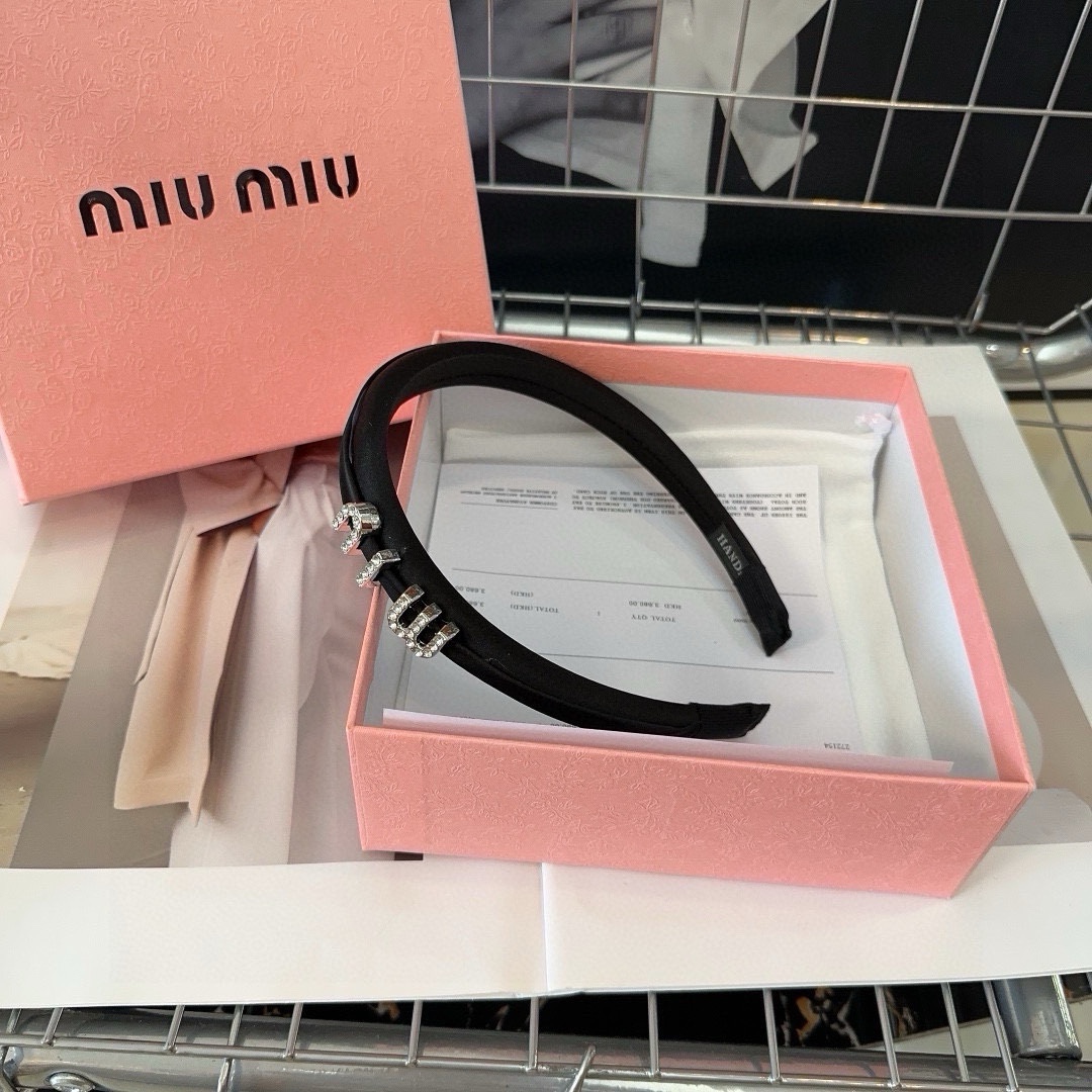 配包装盒miumiu新款发箍简单优雅实用百搭值得入手！