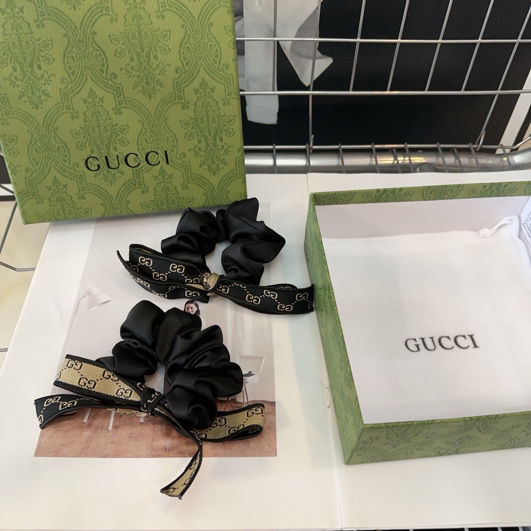 Gucci古奇GG字母发圈经典字母时尚百搭特别好看！小姐姐必备单品