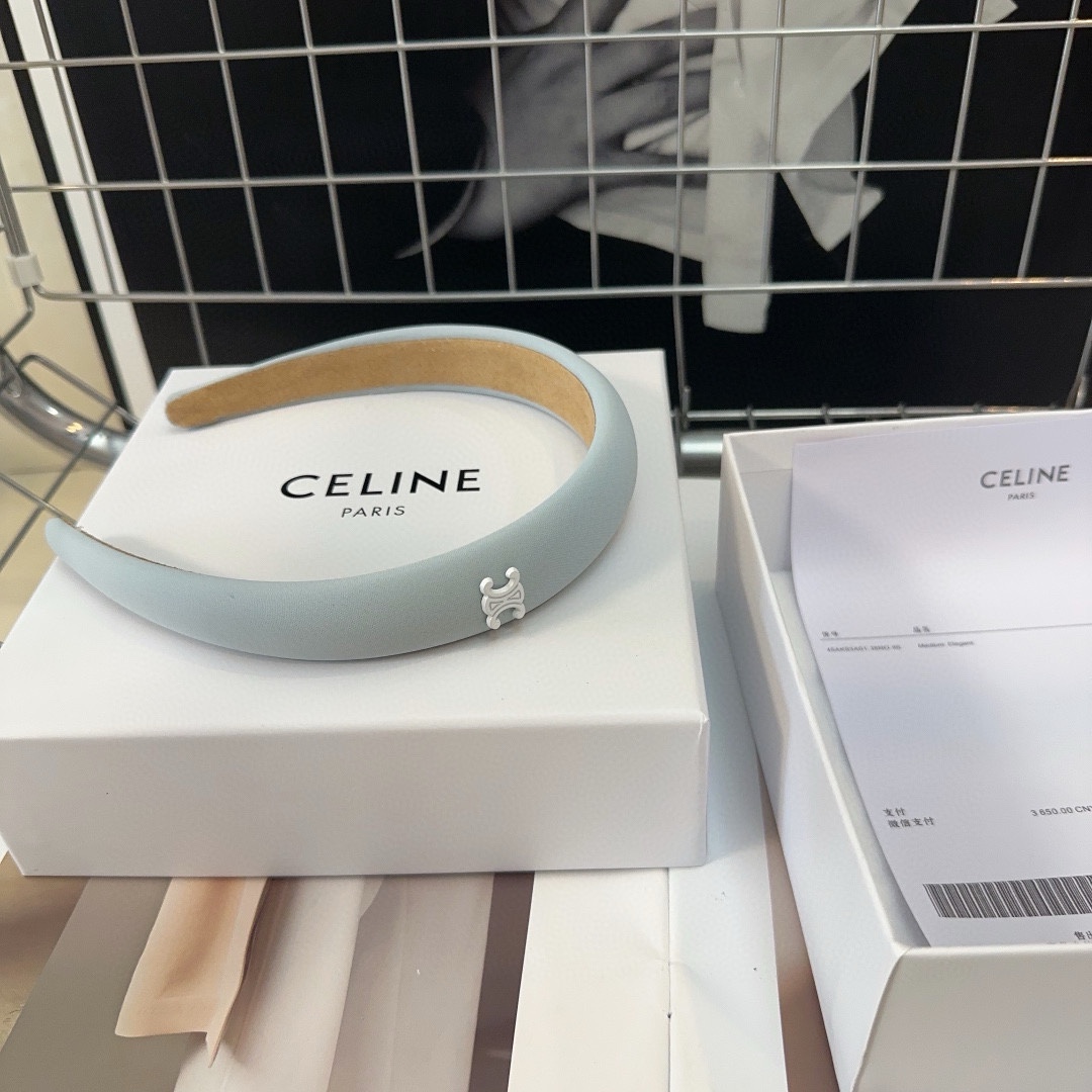 CELINE赛琳凯旋门新款发箍精致舒适非常时尚百搭！女神必备单品