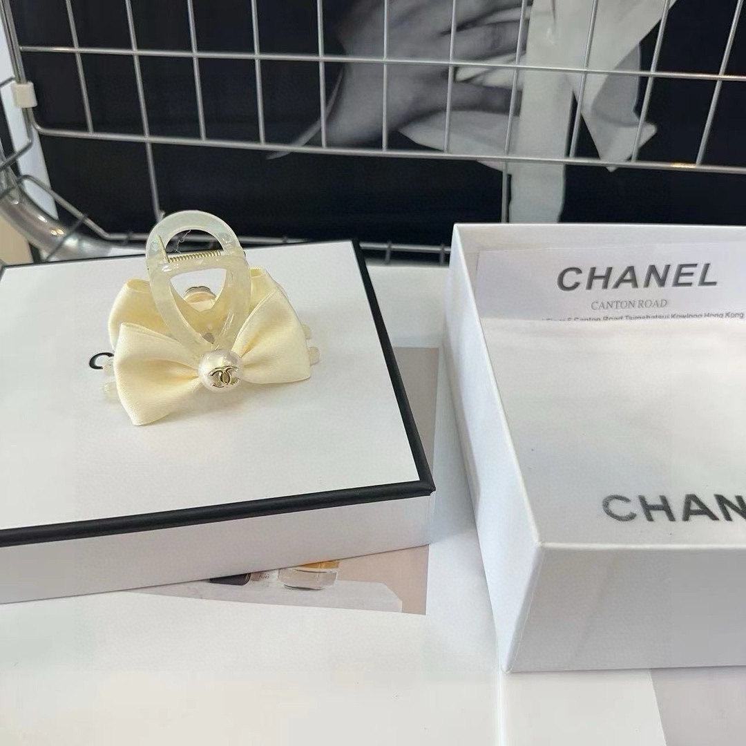 Chanel香奈儿最火爆新款抓夹夏日小清新！时尚潮品小仙女闭眼入