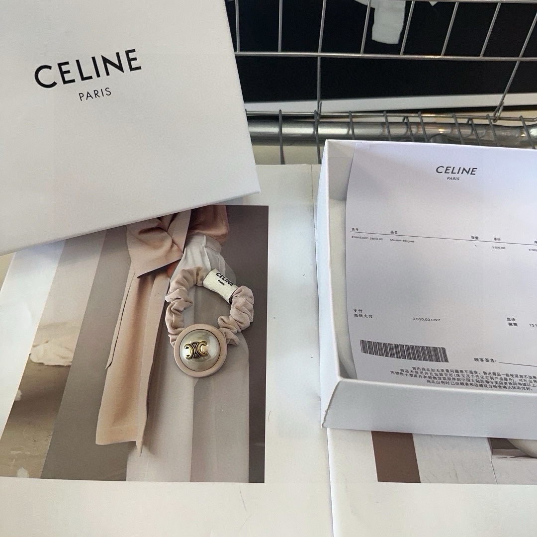 CELINE赛琳凯旋门新款发圈复古风十足甜酷女神必备单品