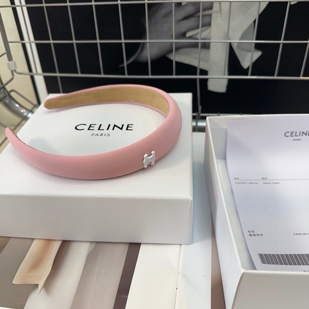 CELINE赛琳凯旋门新款发箍精致舒适非常时尚百搭！女神必备单品