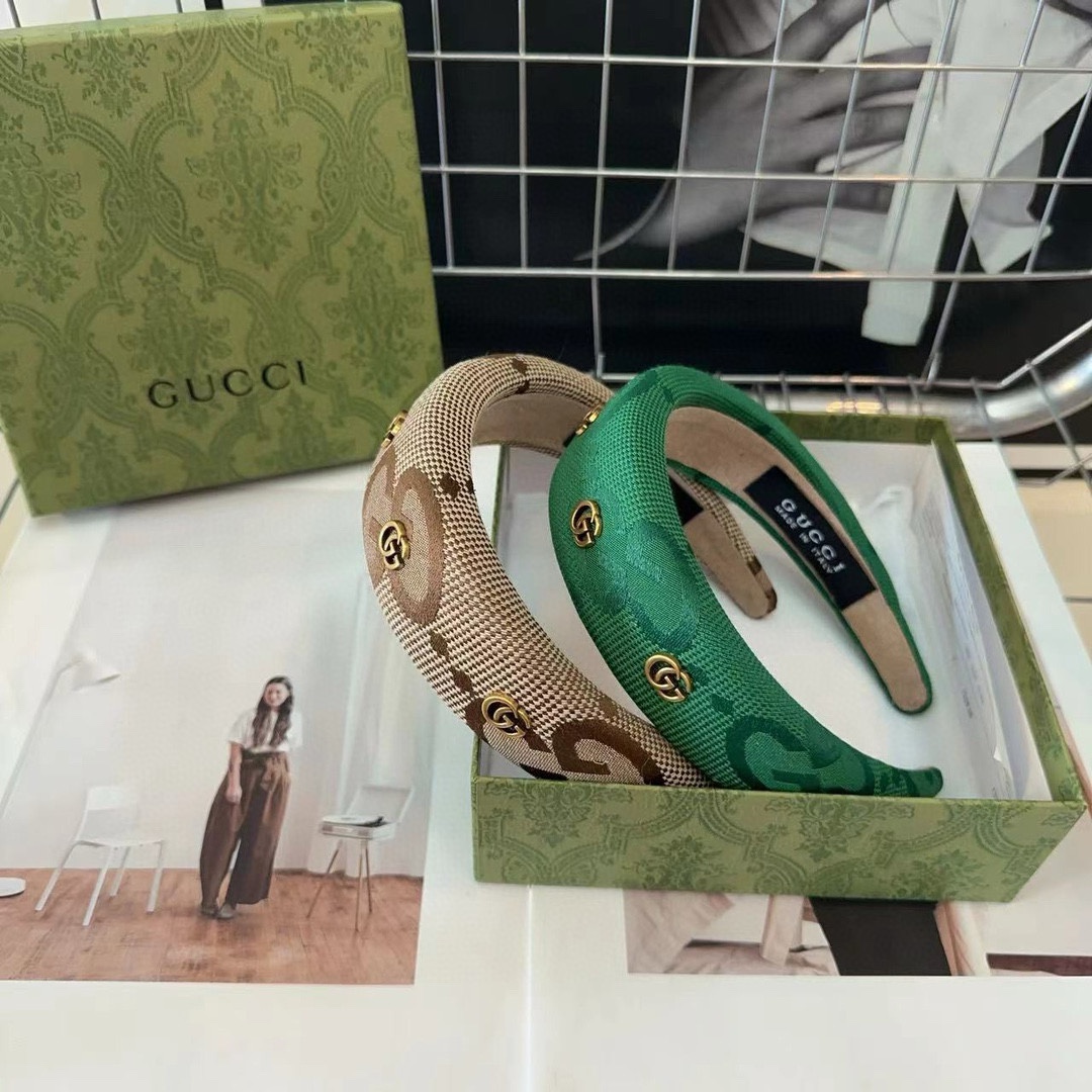 NO:283803,P packaged Gucci GG letter headband, classic large letters, fashionable and versatile, especially beautiful and timeless!  hairpins, hairpins, gucci, hairpins19860909P 配包装 Gucci(古奇) GG字母发箍,经典大字母,时尚百搭,特别耐看,永不过时！发夹,发夹,gucci,hairpins,accessory