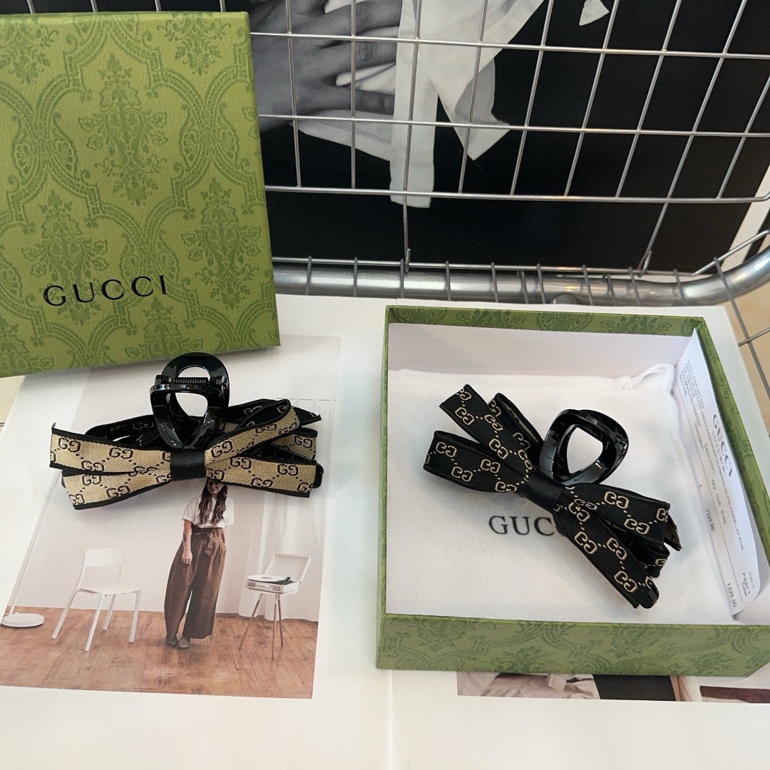 Gucci古奇GG字母抓夹经典字母时尚百搭特别好看！小姐姐必备单品