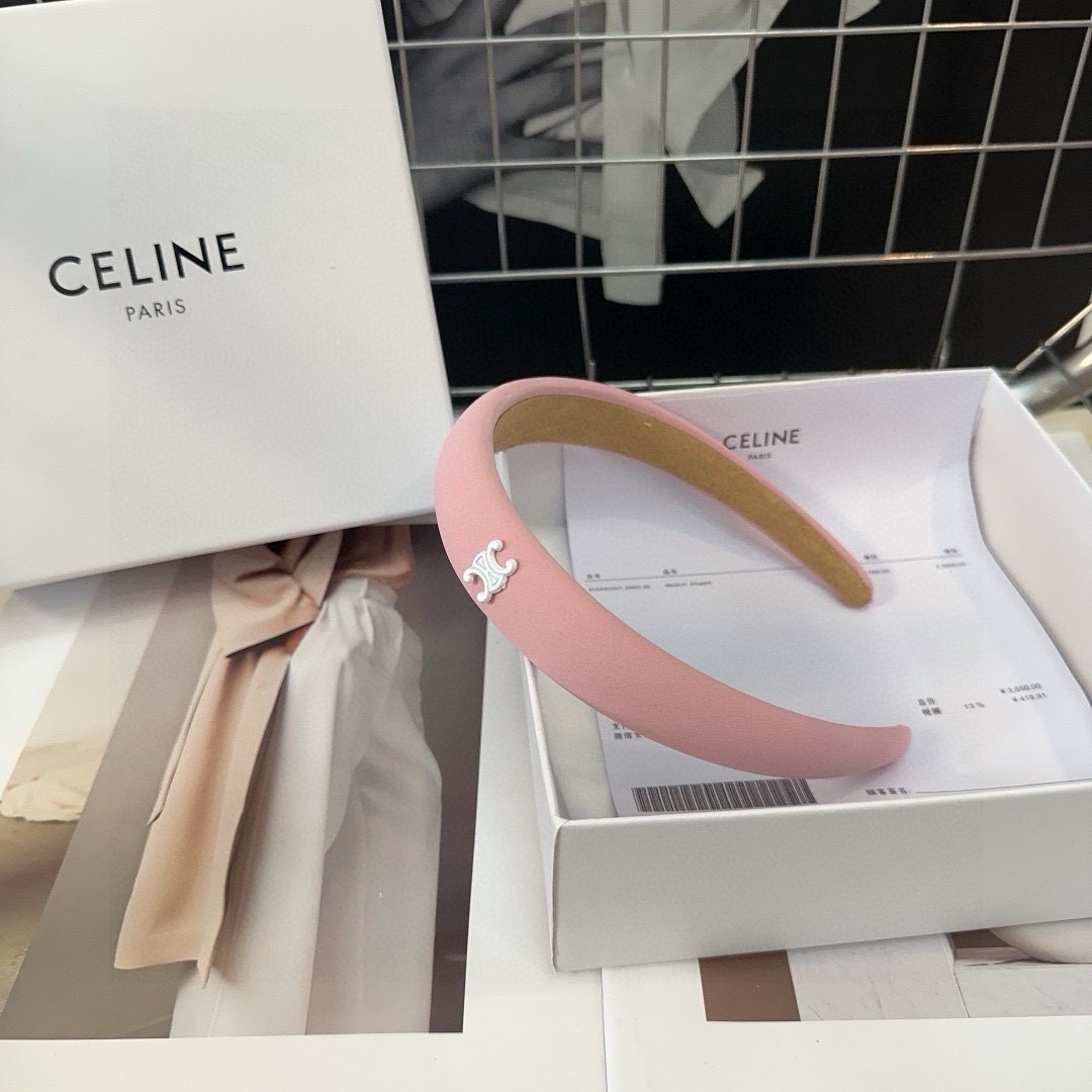 CELINE赛琳凯旋门新款发箍精致舒适非常时尚百搭！女神必备单品