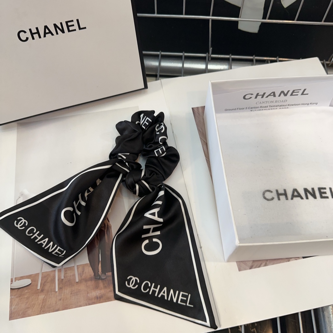 Chanel香奈儿最火爆新款发圈时尚潮品小仙女必眼入