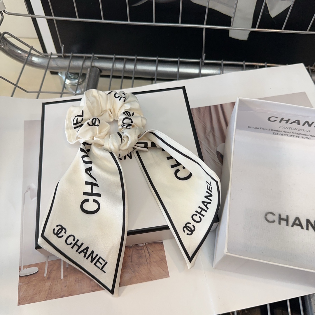 Chanel香奈儿最火爆新款发圈时尚潮品小仙女必眼入