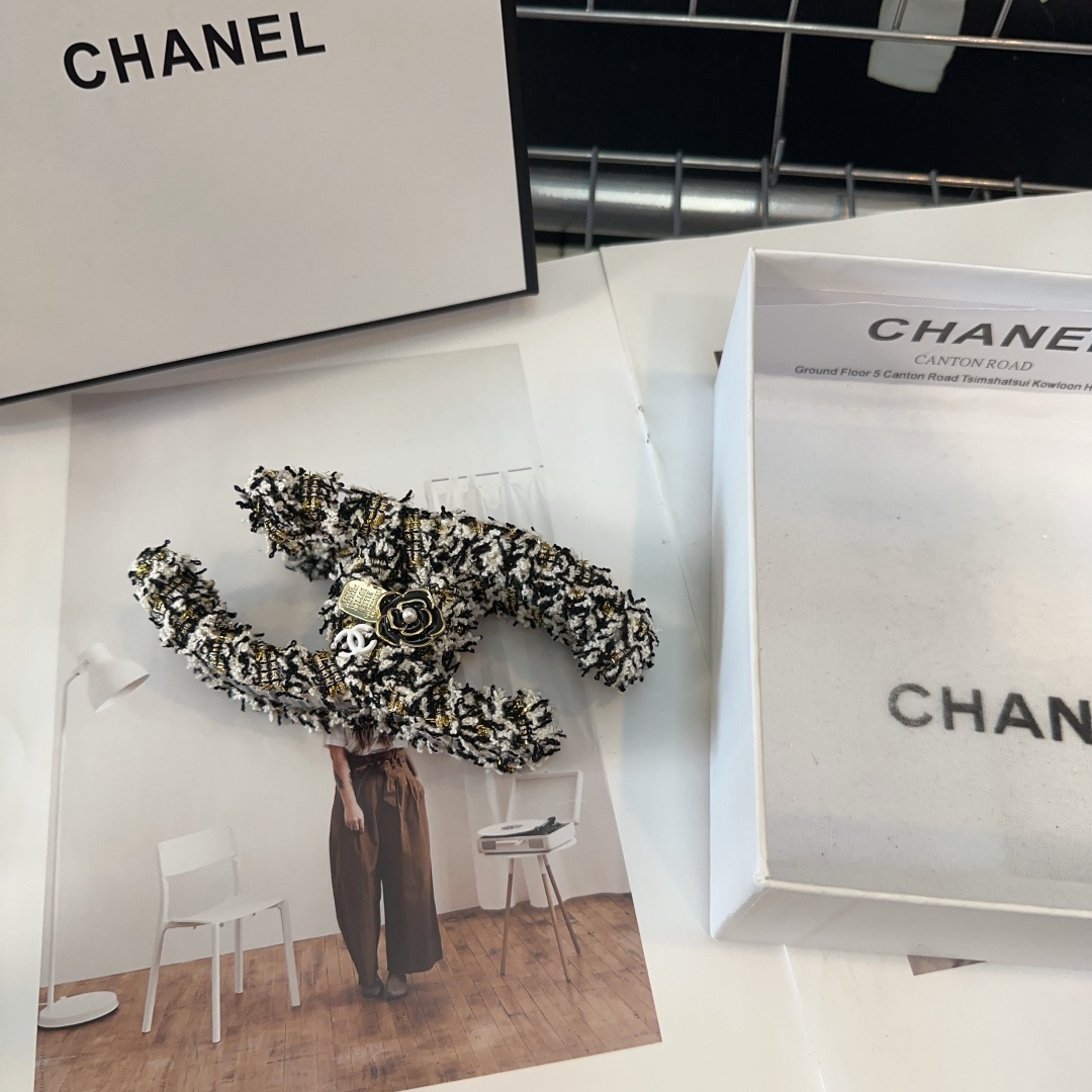 Chanel香奈儿最火爆新款抓夹秋冬新品绝美的一款！时尚潮品小仙女必眼入