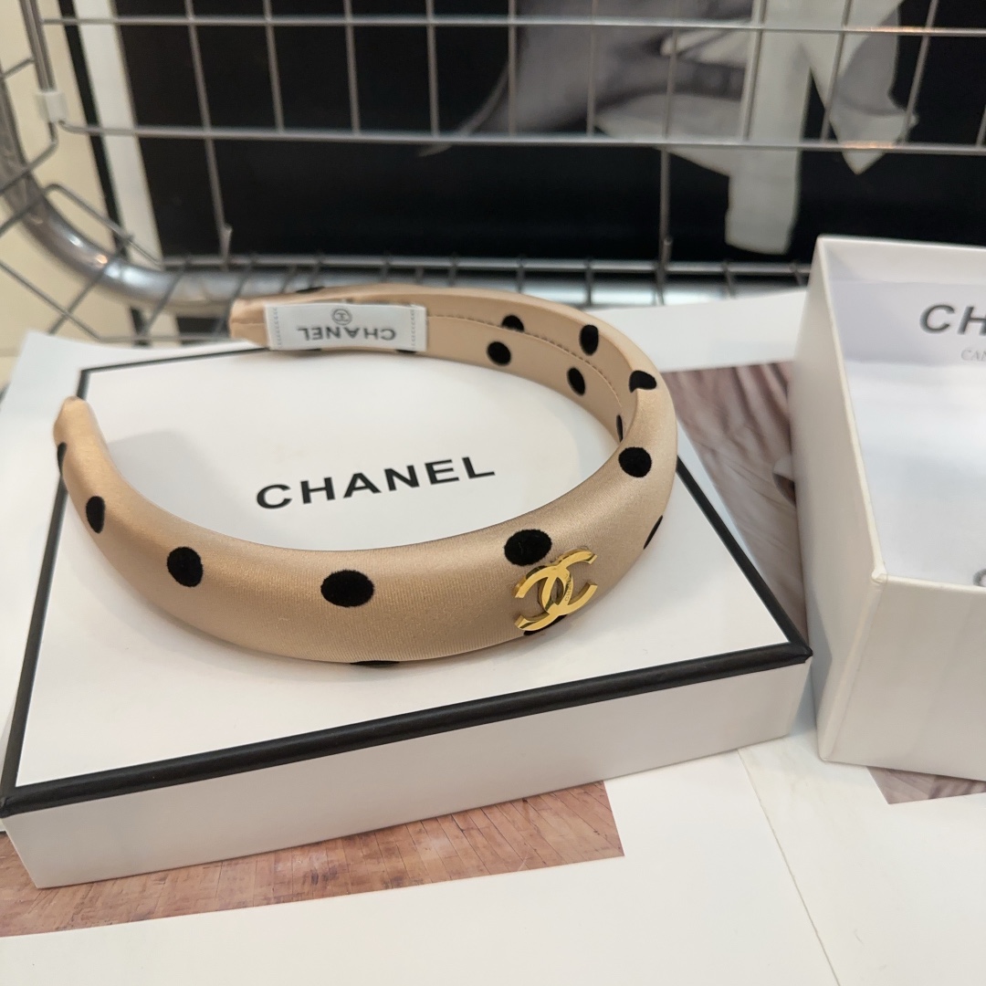 Chanel香奈儿最火爆新款发箍波点系列时尚潮品小仙女必眼入