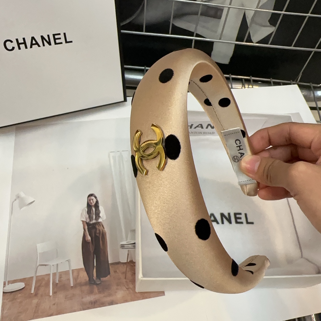 Chanel香奈儿最火爆新款发箍波点系列时尚潮品小仙女必眼入