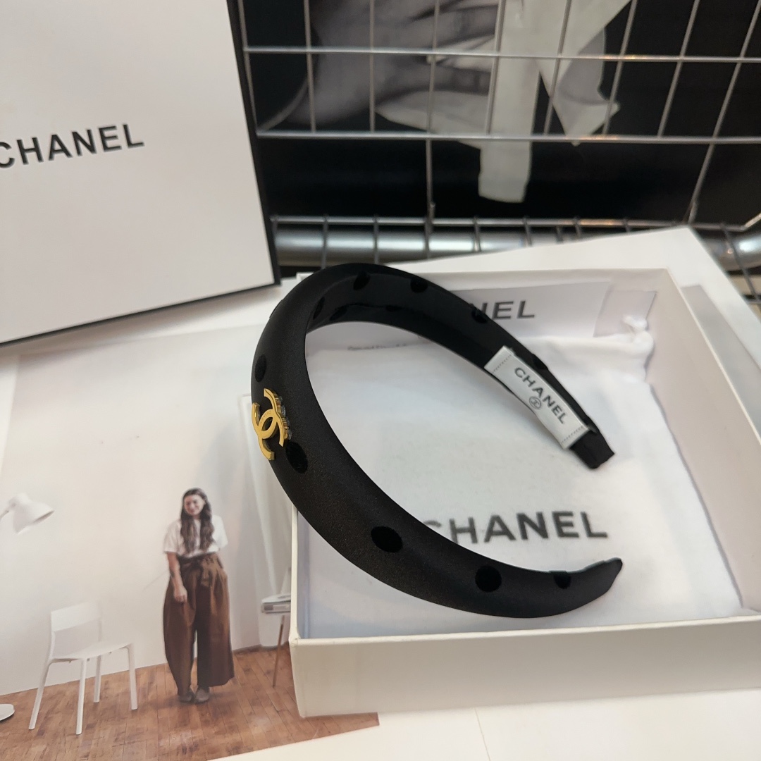 Chanel香奈儿最火爆新款发箍波点系列时尚潮品小仙女必眼入