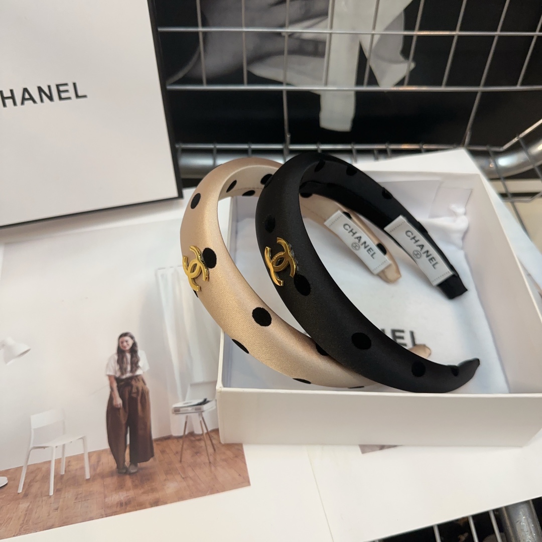 Chanel香奈儿最火爆新款发箍波点系列时尚潮品小仙女必眼入