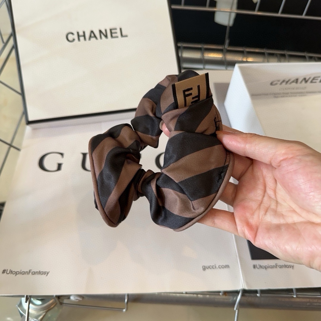 P 99 🎁 PACKAGING BOX FENDI (FENDY) THE NEW F-RING, RETROSPECT, ALMOST PERFECT! MY SISTER CLOSED HER EYES.. - 图片 4