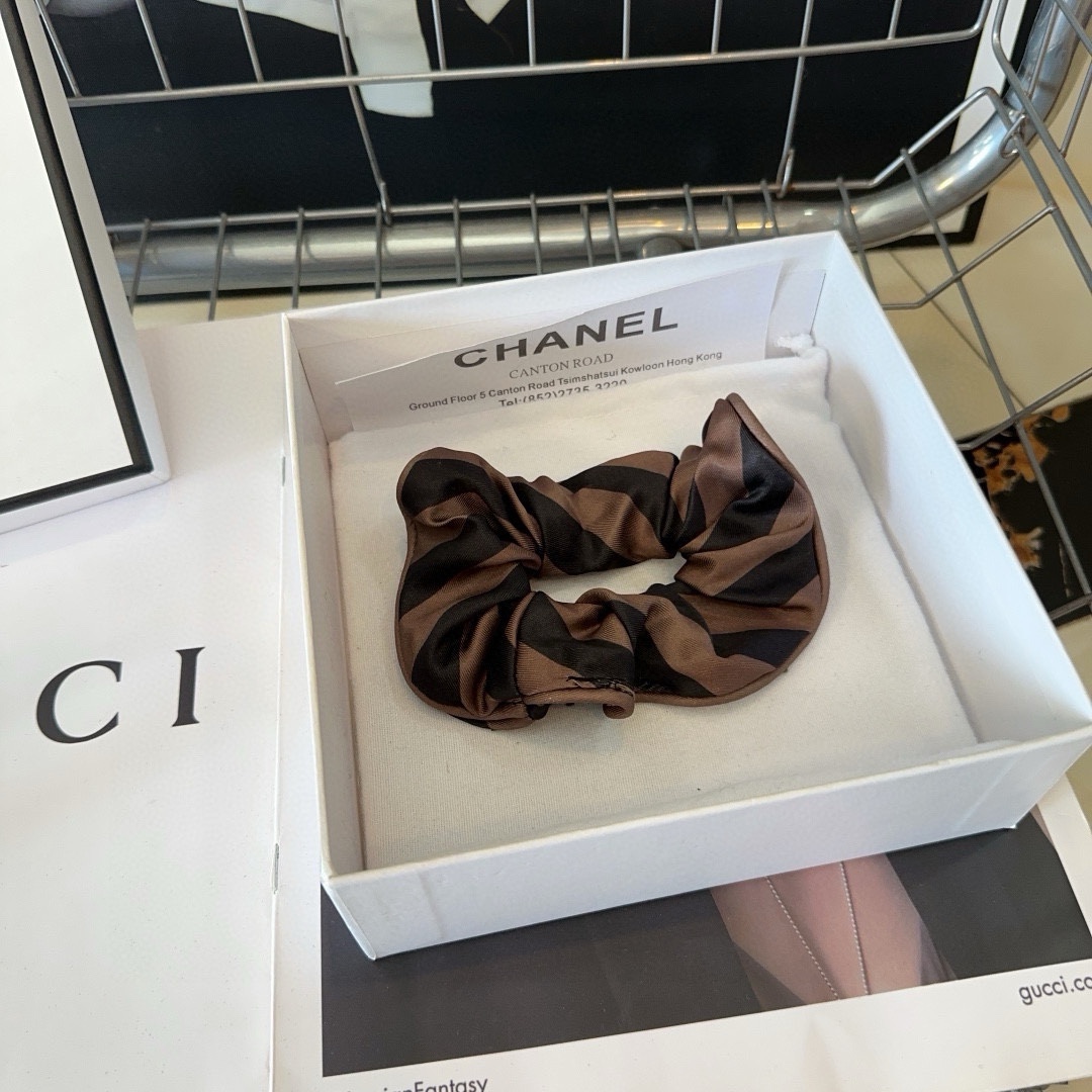 P 99 🎁 PACKAGING BOX FENDI (FENDY) THE NEW F-RING, RETROSPECT, ALMOST PERFECT! MY SISTER CLOSED HER EYES.. - 图片 5