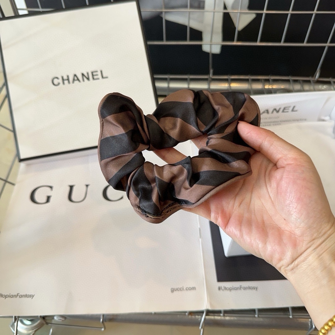 P 99 🎁 PACKAGING BOX FENDI (FENDY) THE NEW F-RING, RETROSPECT, ALMOST PERFECT! MY SISTER CLOSED HER EYES.. - 图片 6