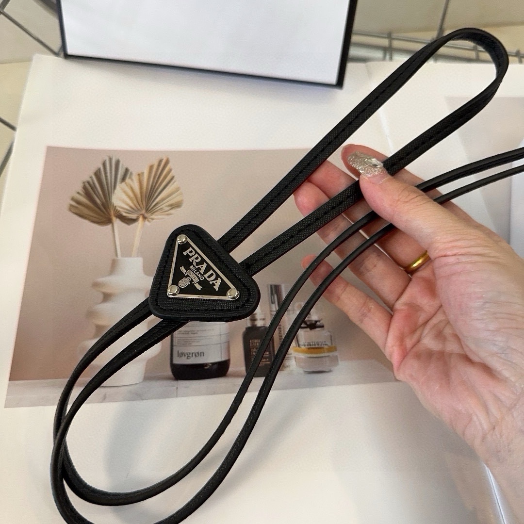 Prada Packaging Box for P’s Battered-Assy Tie: Good Taste and Fashion! - 图片 2