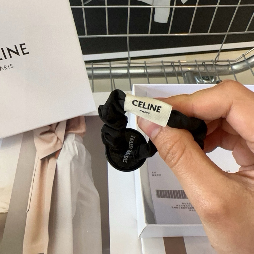 P 99 🎁 PACKAGING BOX CELINE, CELINE, CELINE. IT’S A RETROSPECT. SWEET AND COOL - 图片 5