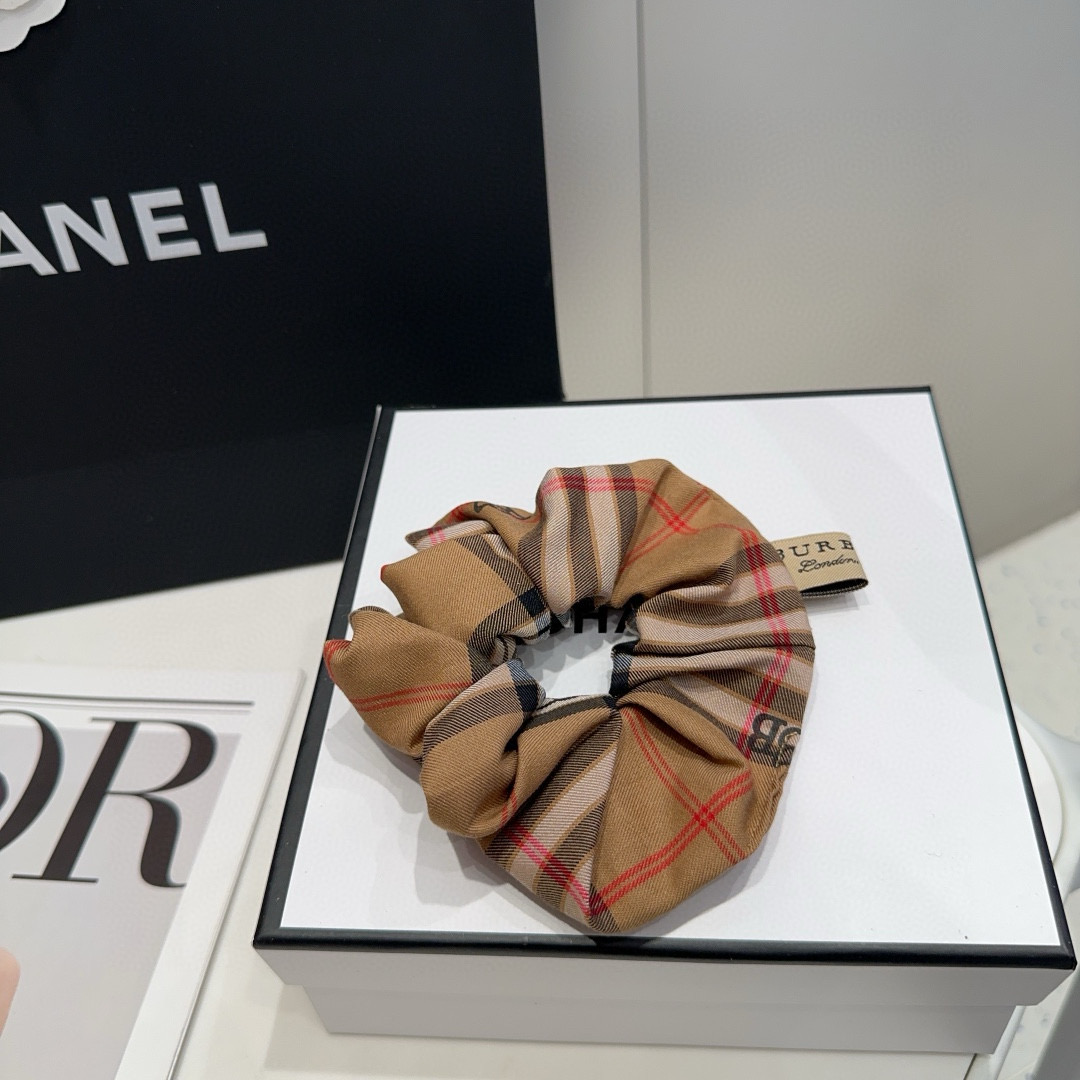 P 99 🎁 packaging box Burberry’s newest groove, fashionable, practical, never again - 图片 3