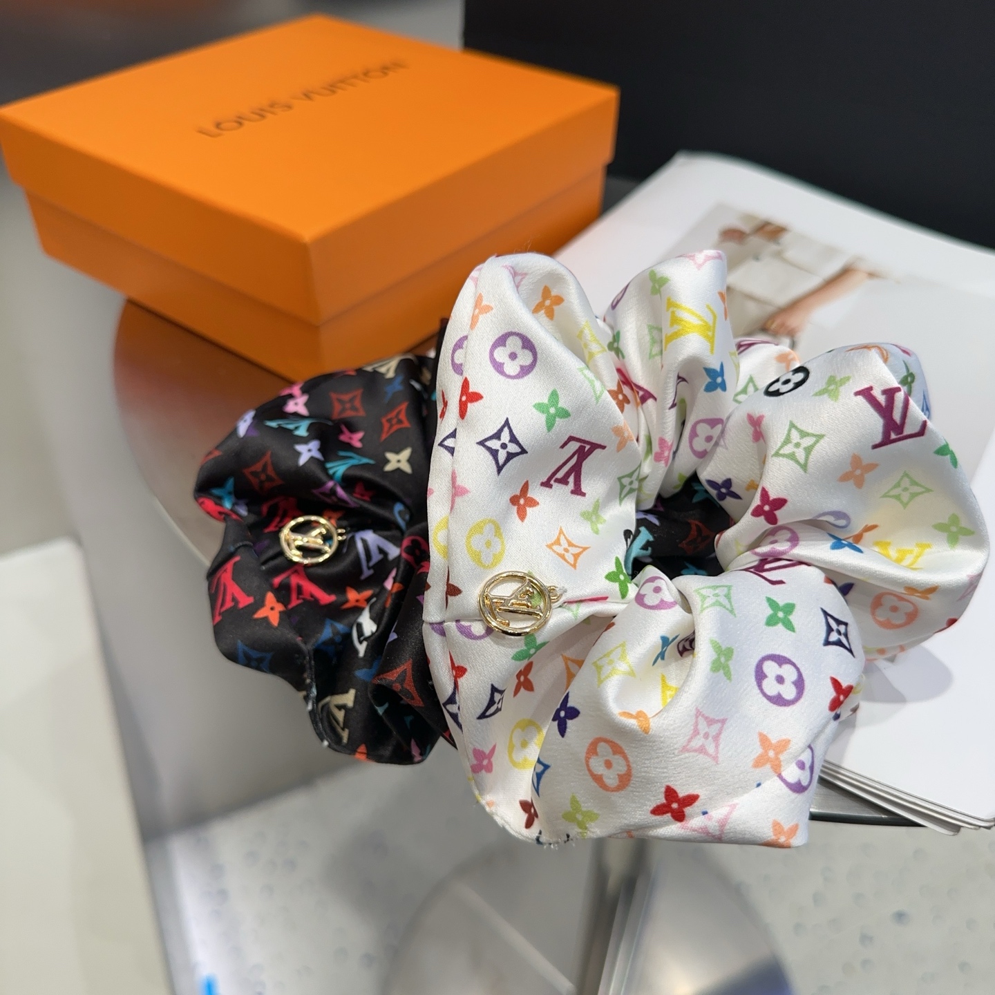 Louis Vuitton Packaging Box: Classic LV Symbol, Simple Atmosphere, Super Hot. - 图片 7