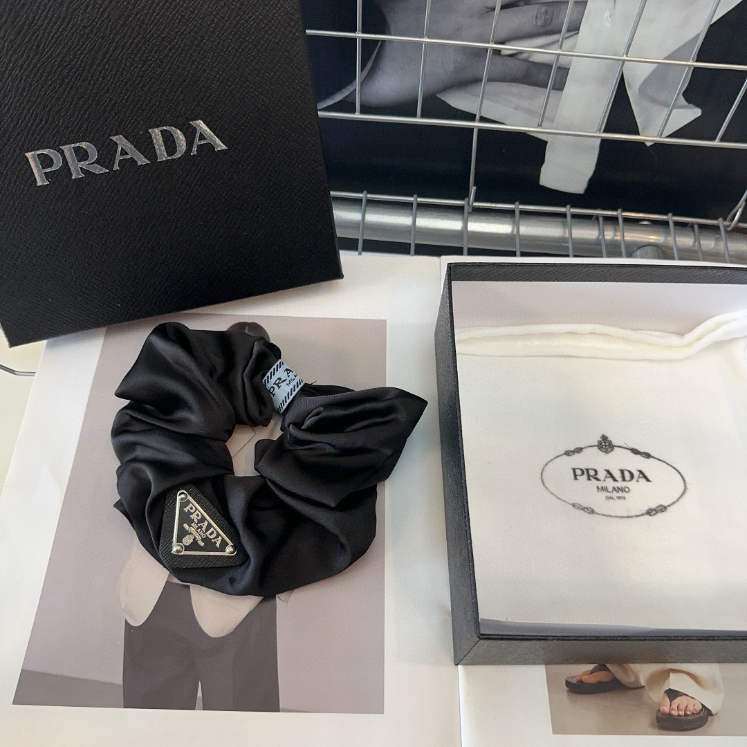 P 99 🎁 PACKAGING BOX PRADA TRIANGULATION, CLASSIC FASHION, PERFECT MATCH - 图片 3