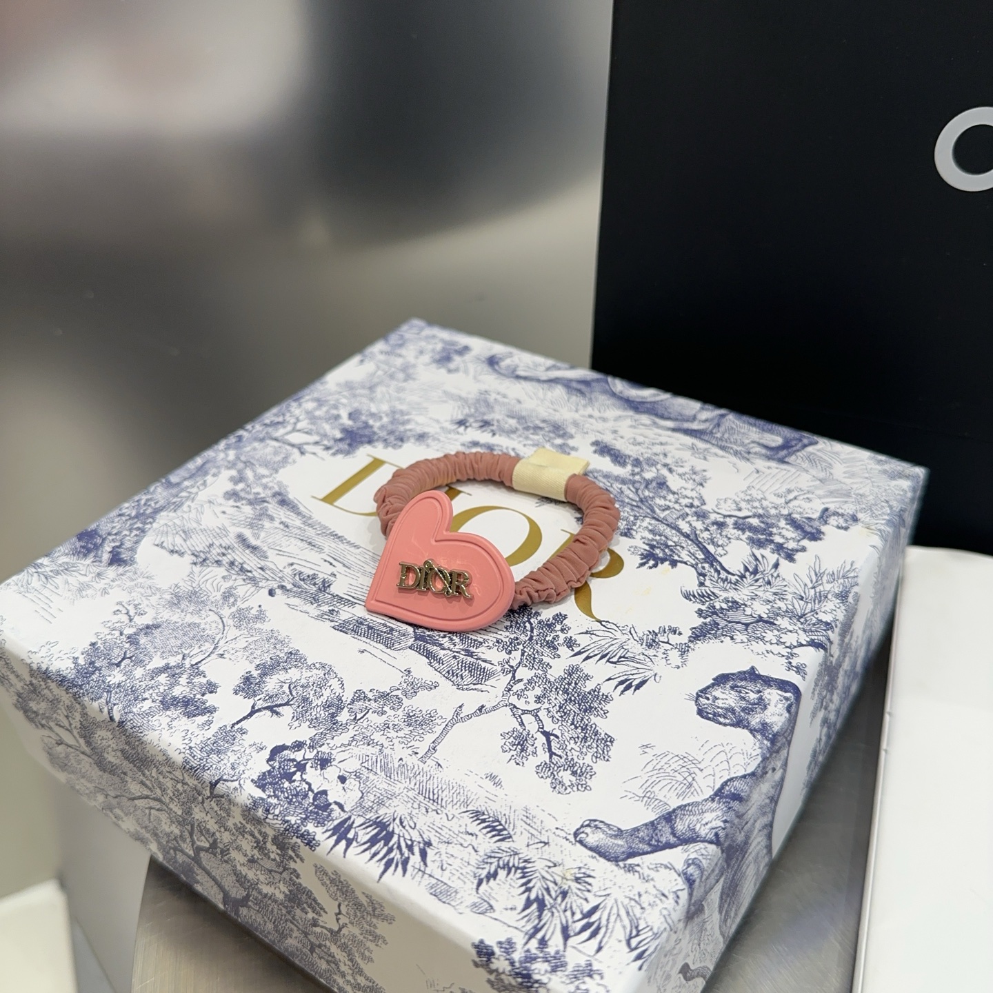 P 88 🎁 packaging box (individual) Dior, new CD rolls, simple and practical, fashion current! The fairies must.. - 图片 3