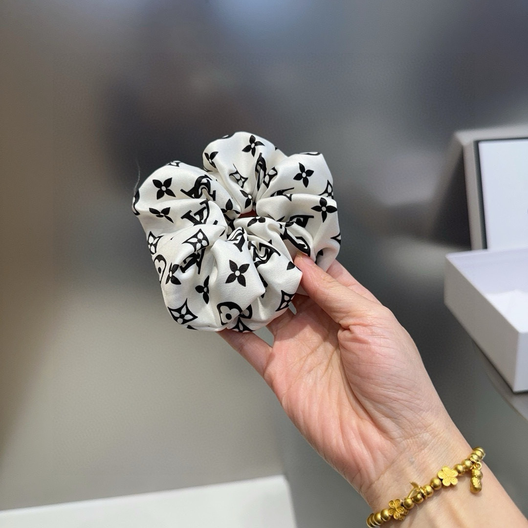 Louis Vuitton Donkey Hair Coop: Classic LV Packaging Box, Simple and Special - 图片 6