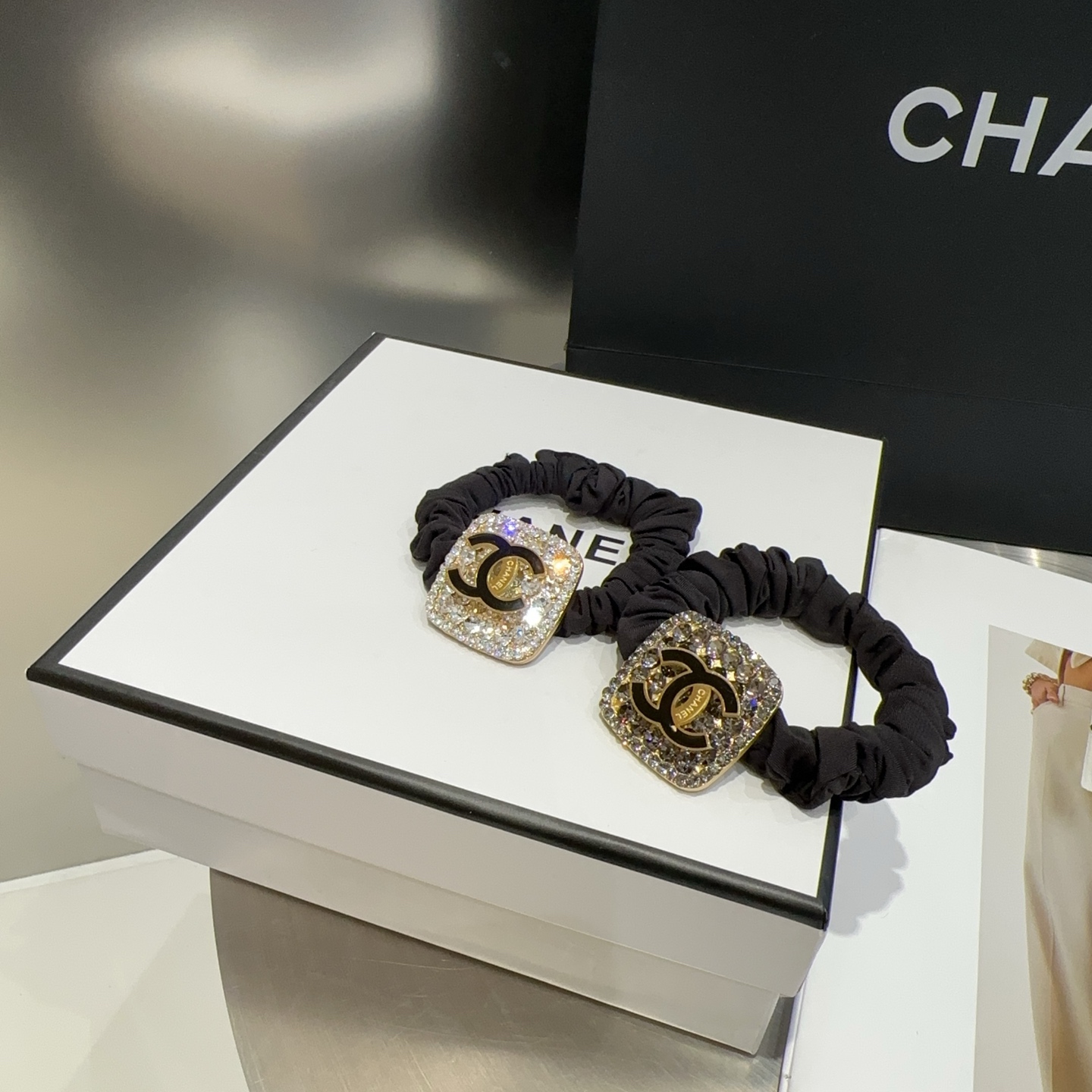 P 99 🎁 packaging box Chanel (Channel)’s newest fragrance, simple and practical, fashionable! It’s beautiful. Fairy must.. - 图片 6
