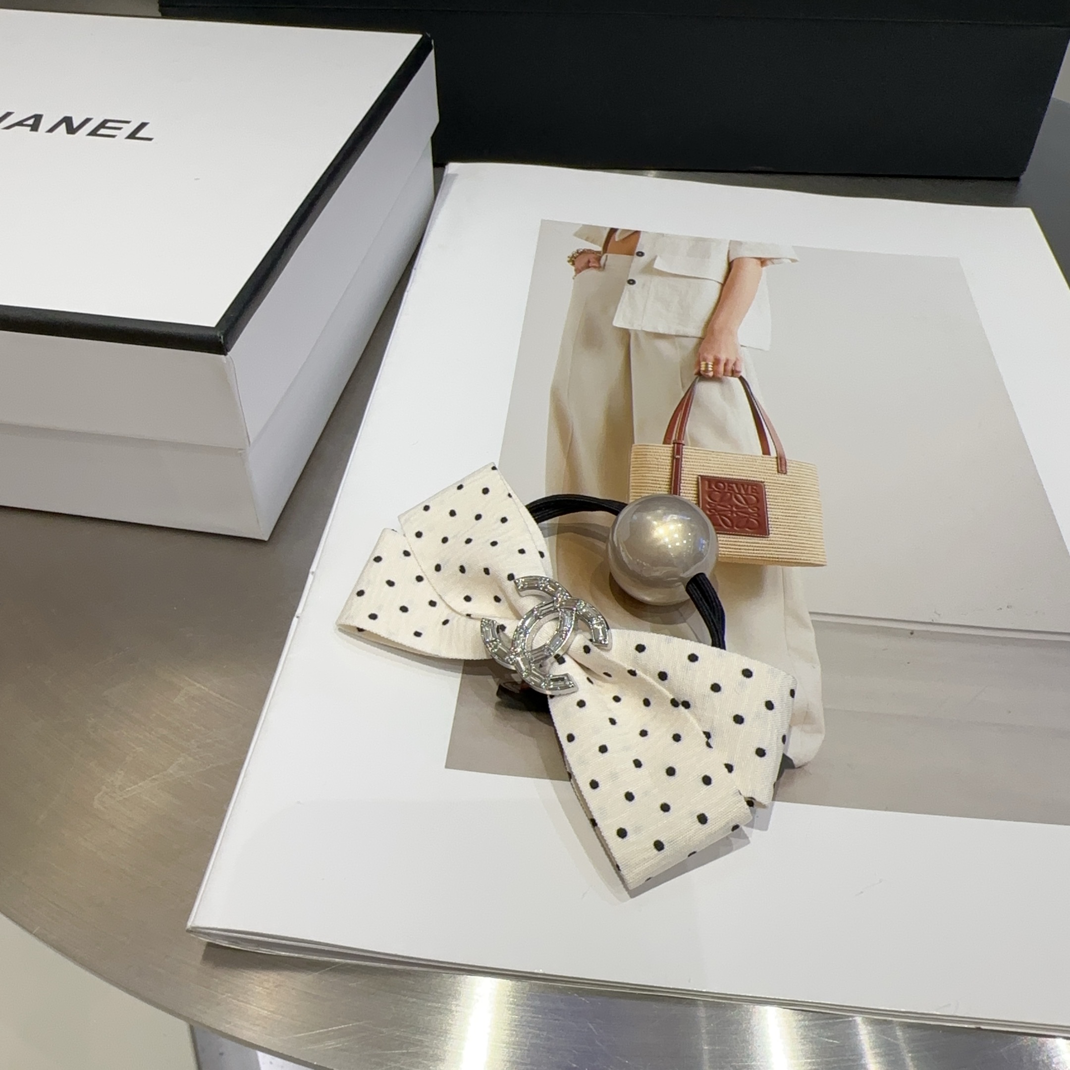 P 99 🎁 packaging box Chanel (Channel)’s newest fragrance, simple and practical, fashionable! It’s beautiful. Fairy must.. - 图片 3