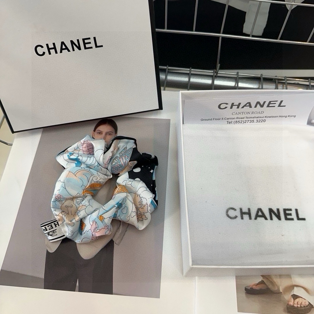 NO:301475,P with packaging box HERMES (Hermes) new H hair ring, simple and practical, fashionable and versatile!  Little fairy must have hairpins, hairpins, hermes, hermes, hairpins19860909P 配包装盒 HERMES（爱马仕）新款H发圈,简单实用,时尚百搭！小仙女必备发夹,发夹,hermes,hermes,hairpins,accessory