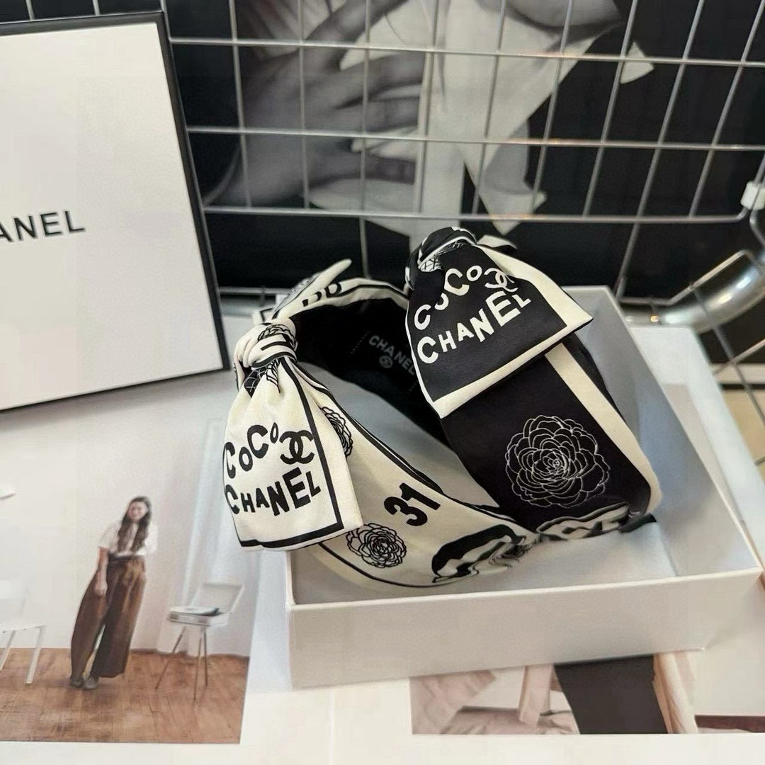 NO:368626,P package box Chanel (Chanel) small fragrance hot hairband, coco camellia, full of celebrity style, a must-have for little fairies... Hairpins, hairpins, chanel, chanel, hairpins19860909P 配包装盒 Chanel (香奈儿)小香爆款发箍,coco山茶花,名媛范儿十足,小仙女必备…发夹,发夹,chanel,chanel,hairpins,accessory
