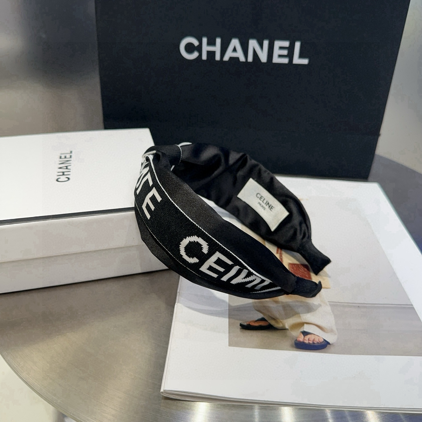 NO:371299,P with packaging box CELINE Arc de Triomphe new headband, fashionable and versatile!  Goddess essential items hairpins, hairpins, celine, celine, hairpins19860909P 配包装盒 CELINE（赛琳）凯旋门新款发箍,时尚百搭！女神必备单品发夹,发夹,celine,celine,hairpins,accessory