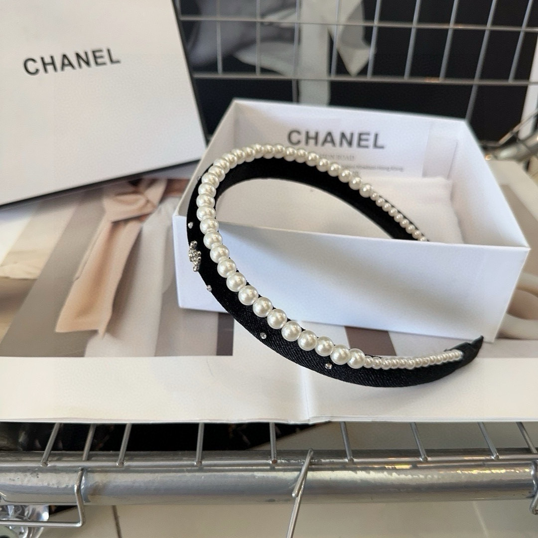 🎁配包装盒Chanel (香奈儿)最新款小香发箍，超级好看！名媛范儿十足，小仙女必备…