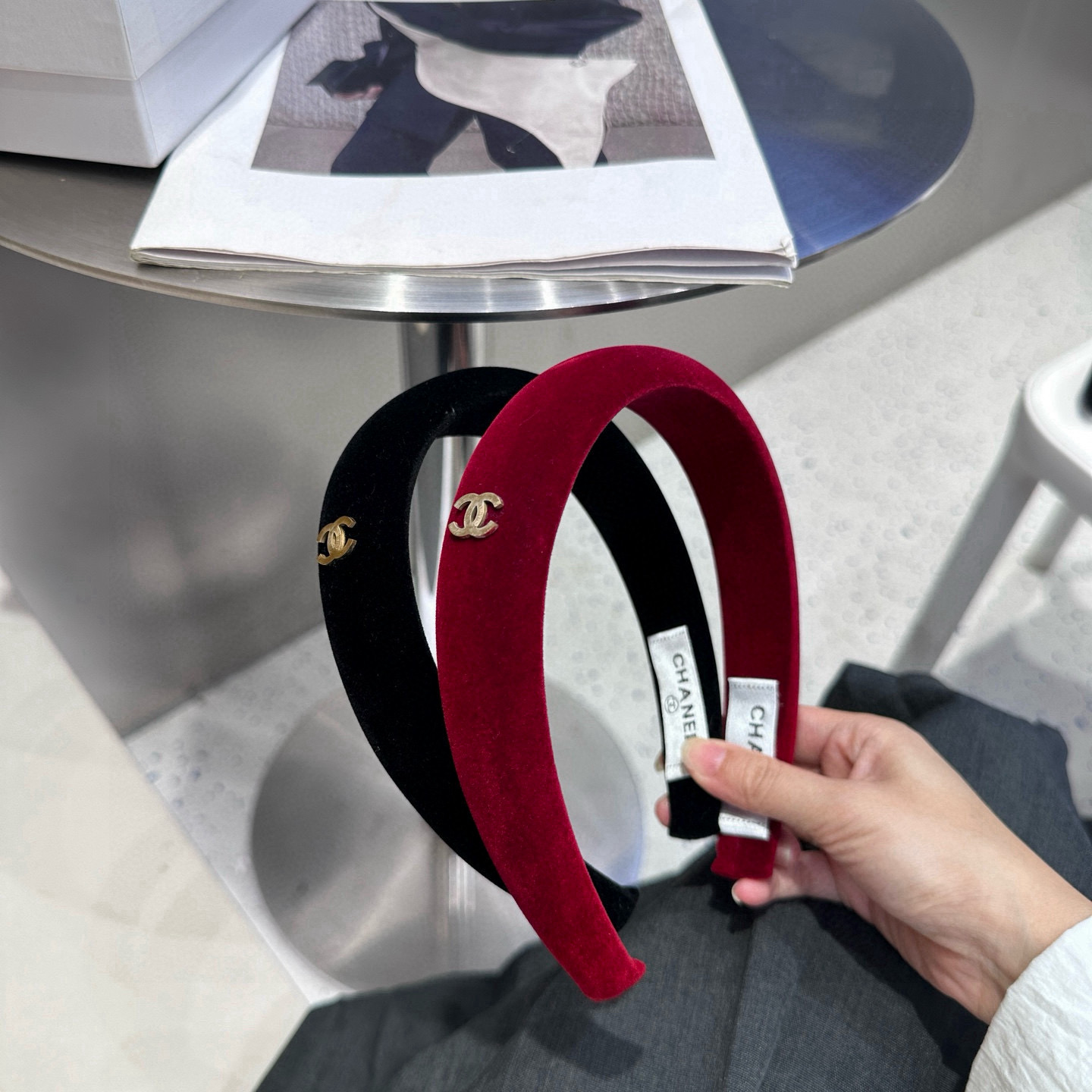 🎁配包装盒Chanel (香奈儿)新款小香发箍，简约大方，实在太美了！女神必入哦