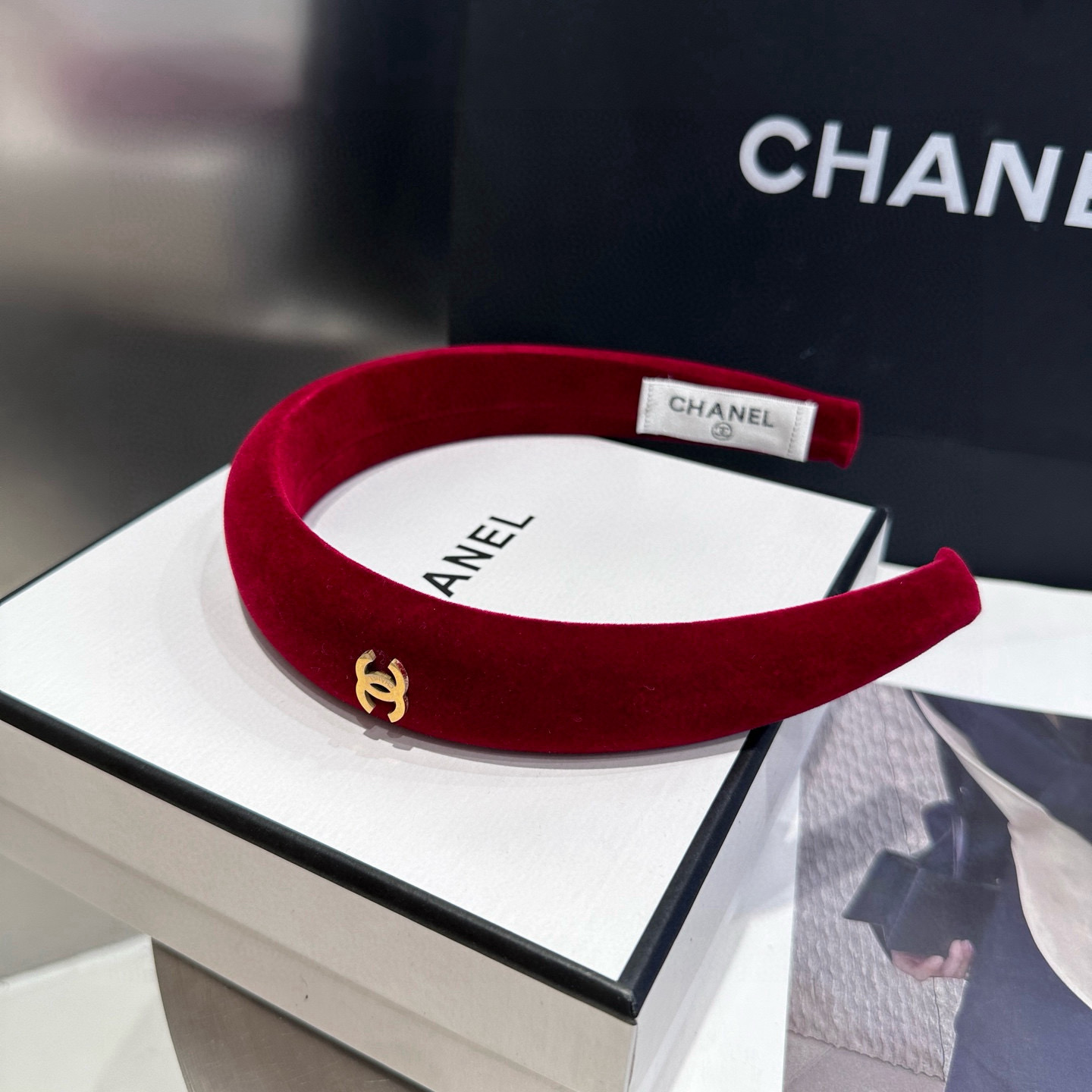 🎁配包装盒Chanel (香奈儿)新款小香发箍，简约大方，实在太美了！女神必入哦