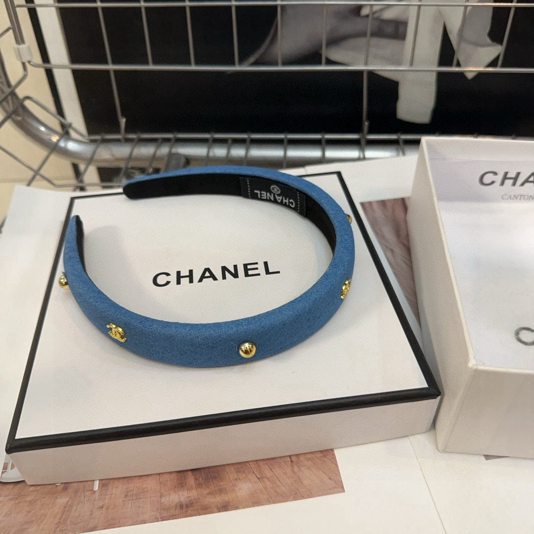 🎁配包装盒Chanel (香奈儿)最新款小香爆款发箍，超级好看！名媛范儿十足，小仙女必备…