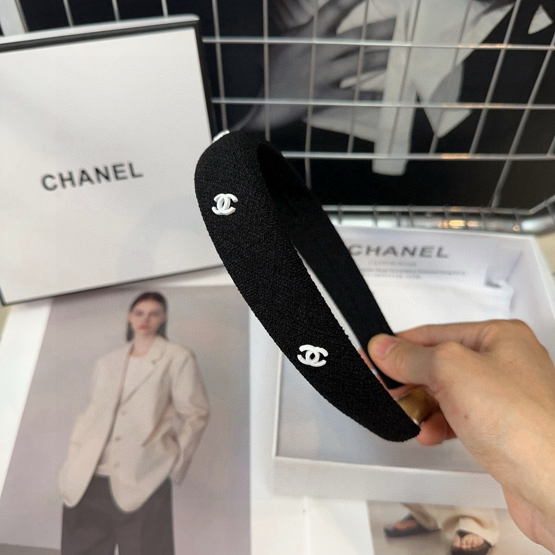 🎁配包装盒Chanel (香奈儿)最新小香发箍，简单实用，时尚潮流！小仙女必备…