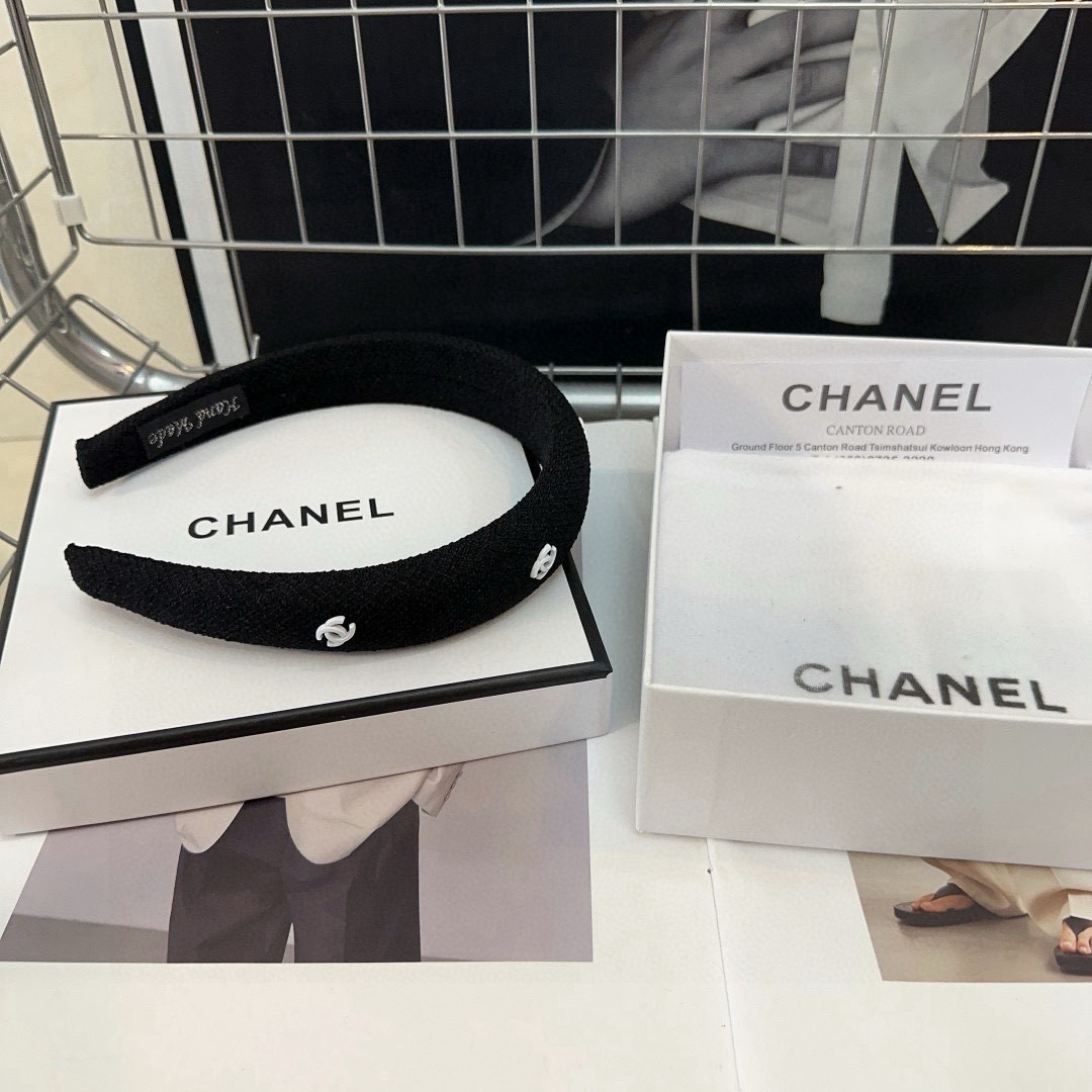 🎁配包装盒Chanel (香奈儿)最新小香发箍，简单实用，时尚潮流！小仙女必备…