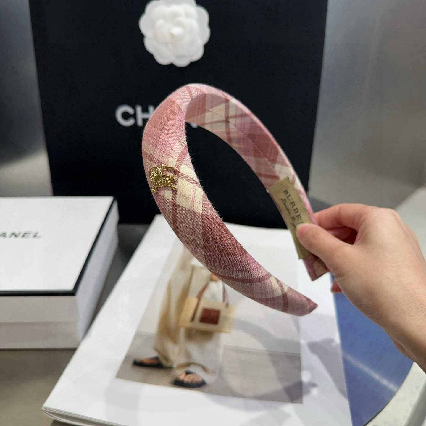 🎁配包装盒Burberry （巴宝莉）最新款格子发箍，时尚潮流，实用百搭，非常好看