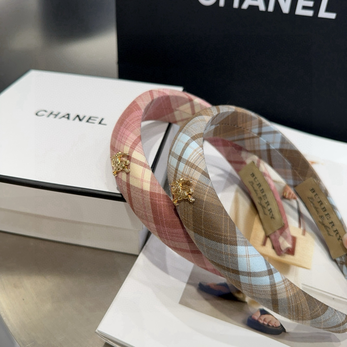 🎁配包装盒Burberry （巴宝莉）最新款格子发箍，时尚潮流，实用百搭，非常好看