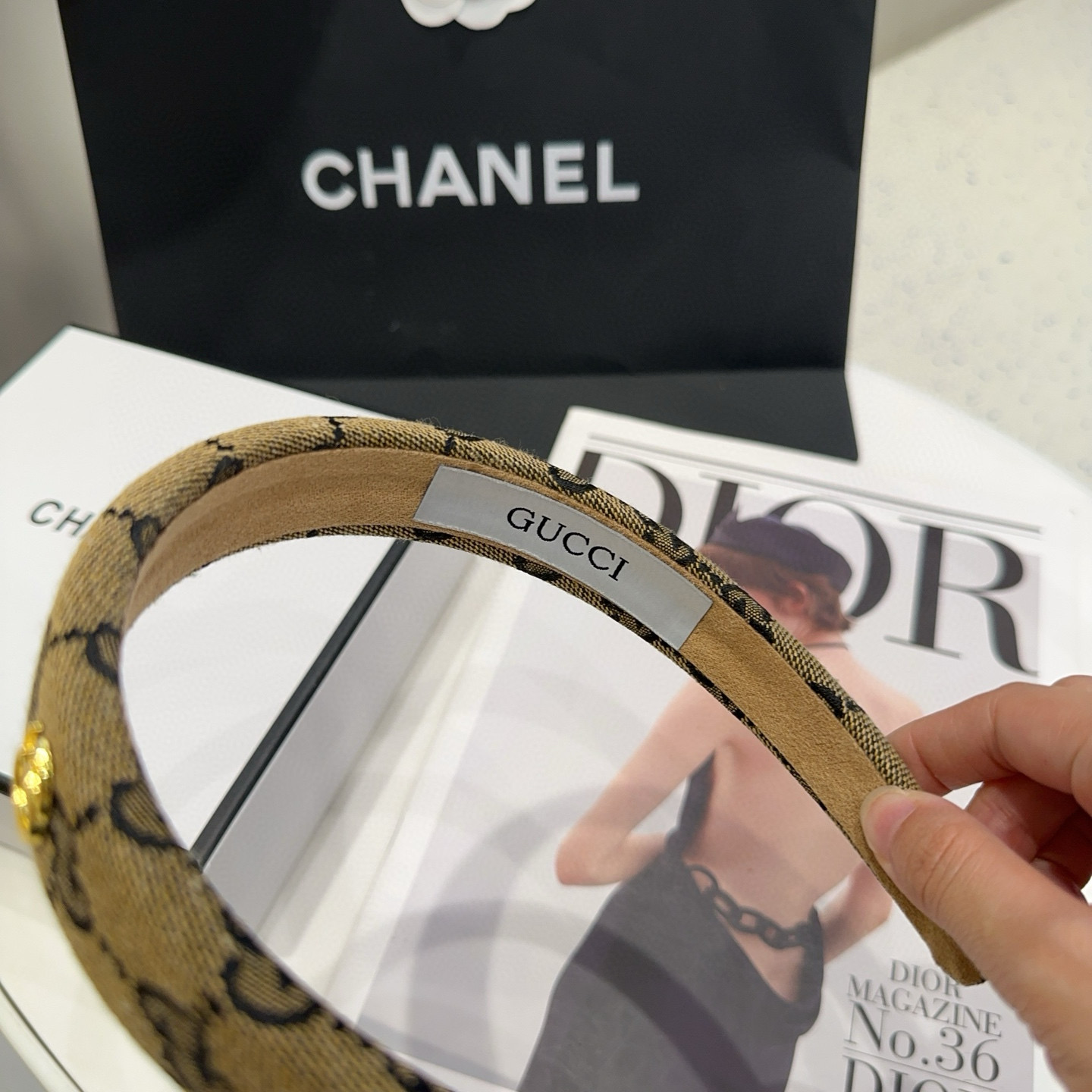 🎁配包装盒Gucci(古奇) GG字母发箍，经典字母，时尚百搭，特别耐看，永不过时…