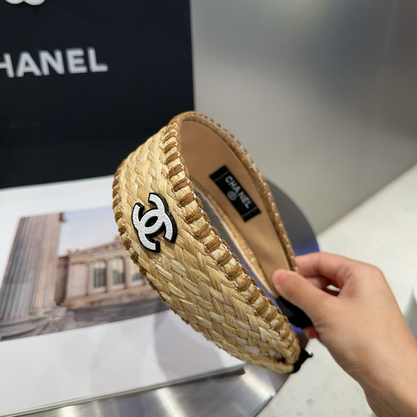 🎁配包装盒Chanel (香奈儿)最新款小香草编发箍，超级好看！名媛范儿十足，小仙女必备…