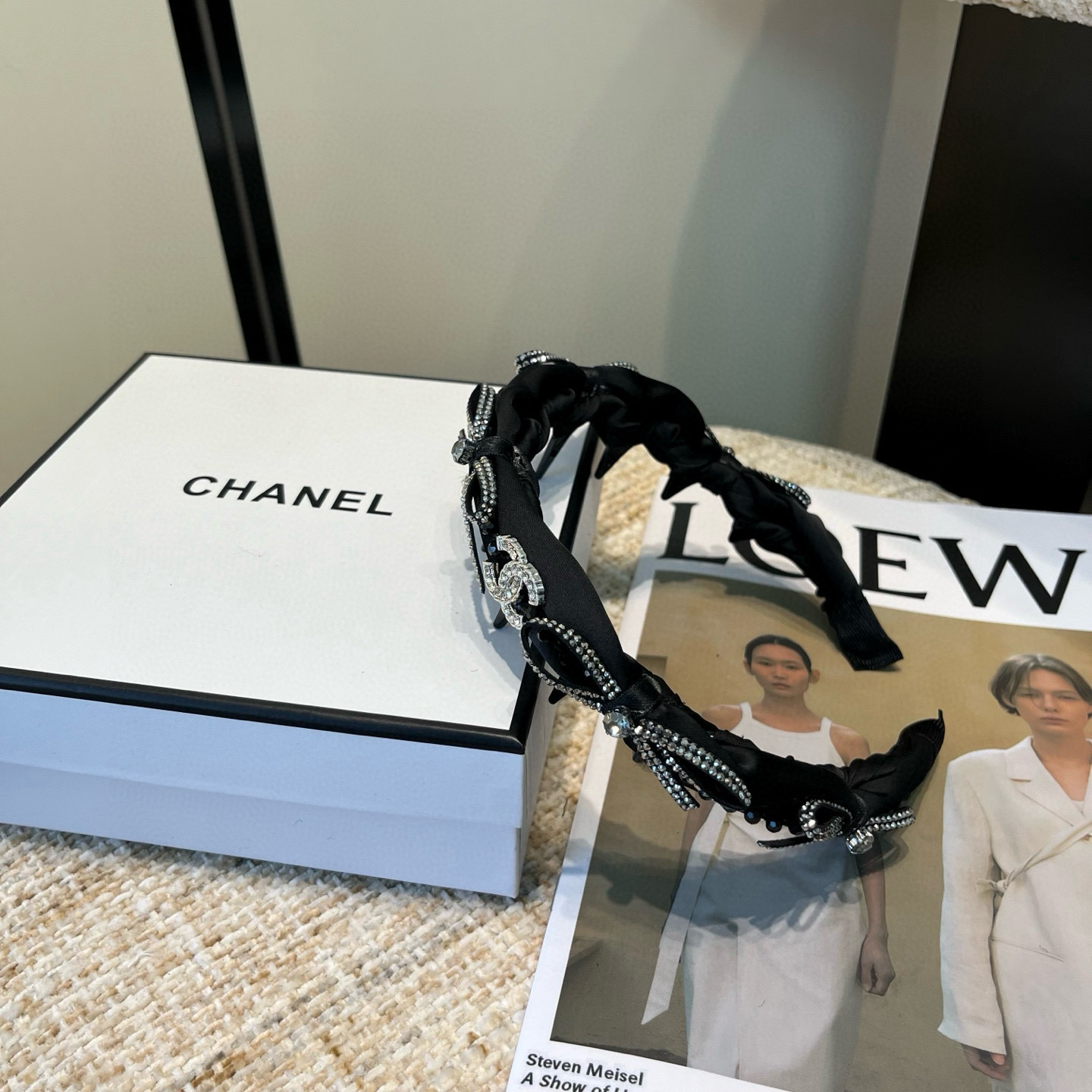 🎁配包装盒Chanel (香奈儿)最新款小香发箍，超级好看！名媛范儿十足，小仙女必备…