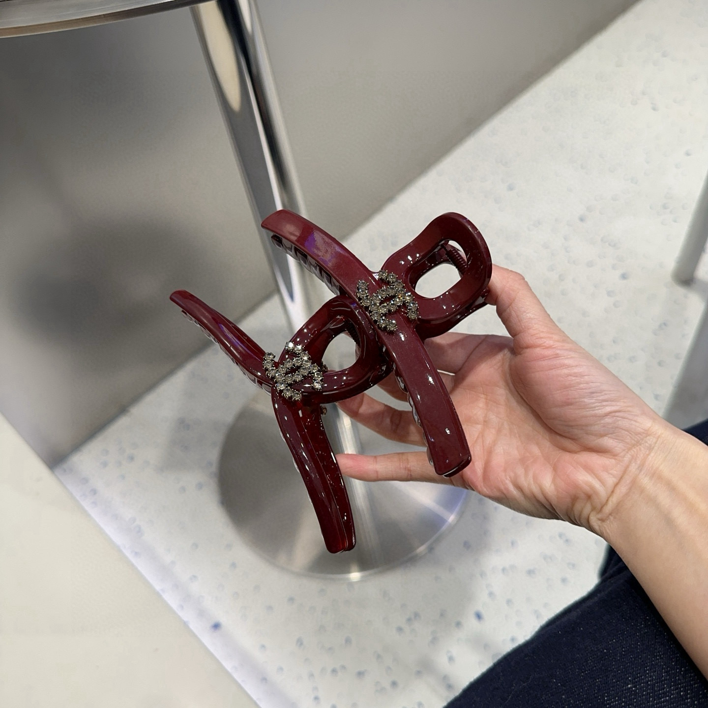 🎁配包装盒Chanel (香奈儿)最新款小香安多拉钻石抓夹，超级好看！名媛范儿十足，小仙女必备…