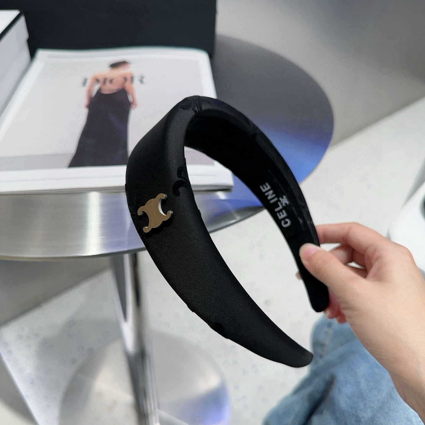 🎁配包装盒CELINE（赛琳）凯旋门新款发箍，精致舒适，非常时尚百搭！女神必备单品