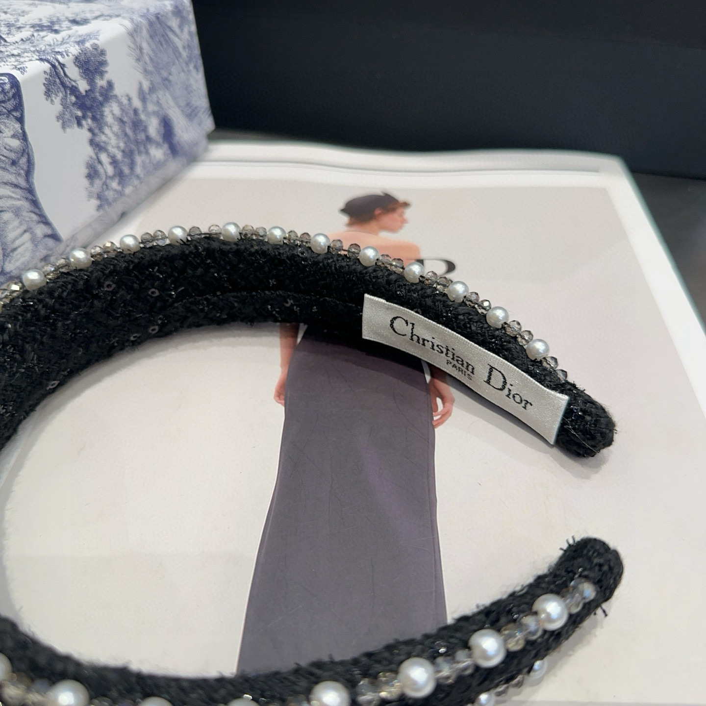 🎁配包装盒Dior（迪奥）新款发箍，特别好看！时尚百搭，简单又实用，小姐姐必备