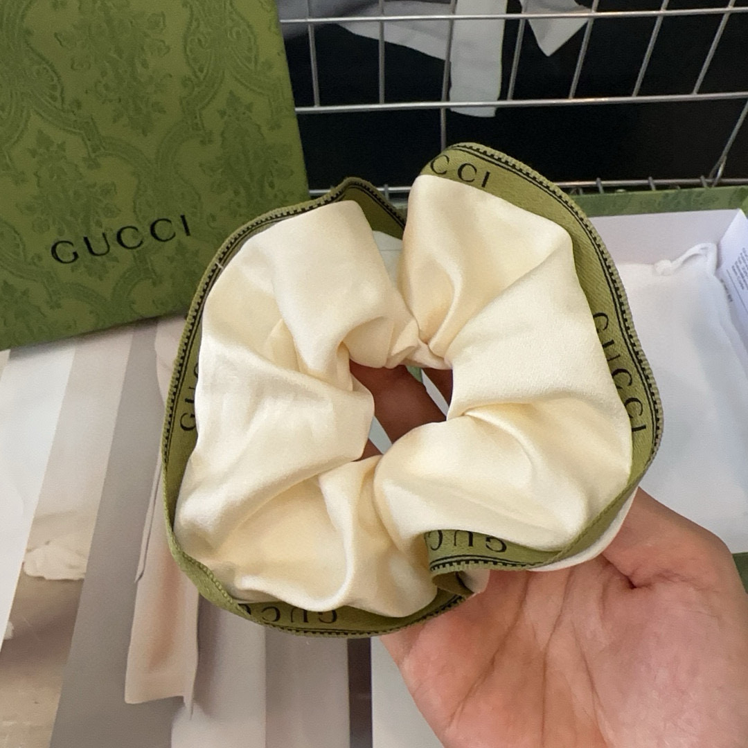 🎁配包装Gucci(古奇) GG字母发圈，时尚百搭，特别耐看，小姐姐必眼入