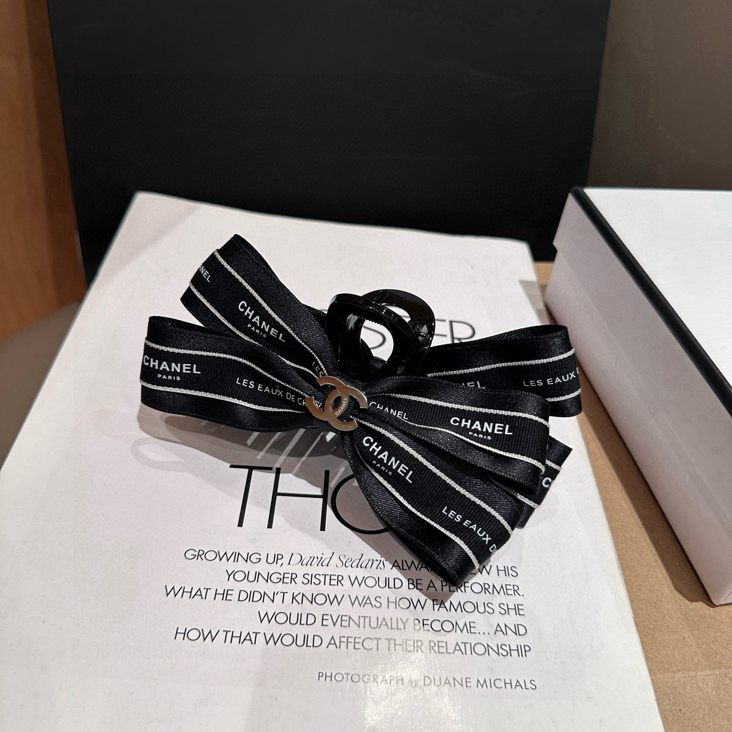 🎁配包装盒Chanel (香奈儿)最新款小香抓夹．超级好看！名媛范儿十足，小仙女必备…