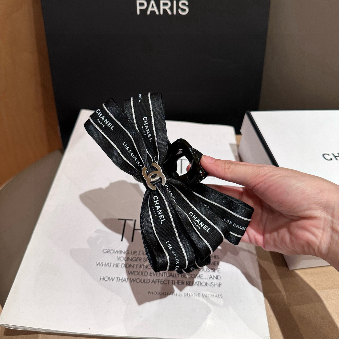 🎁配包装盒Chanel (香奈儿)最新款小香抓夹．超级好看！名媛范儿十足，小仙女必备…